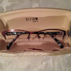 Moving day-Woman's Helium glasses 50-18-136 w/Case